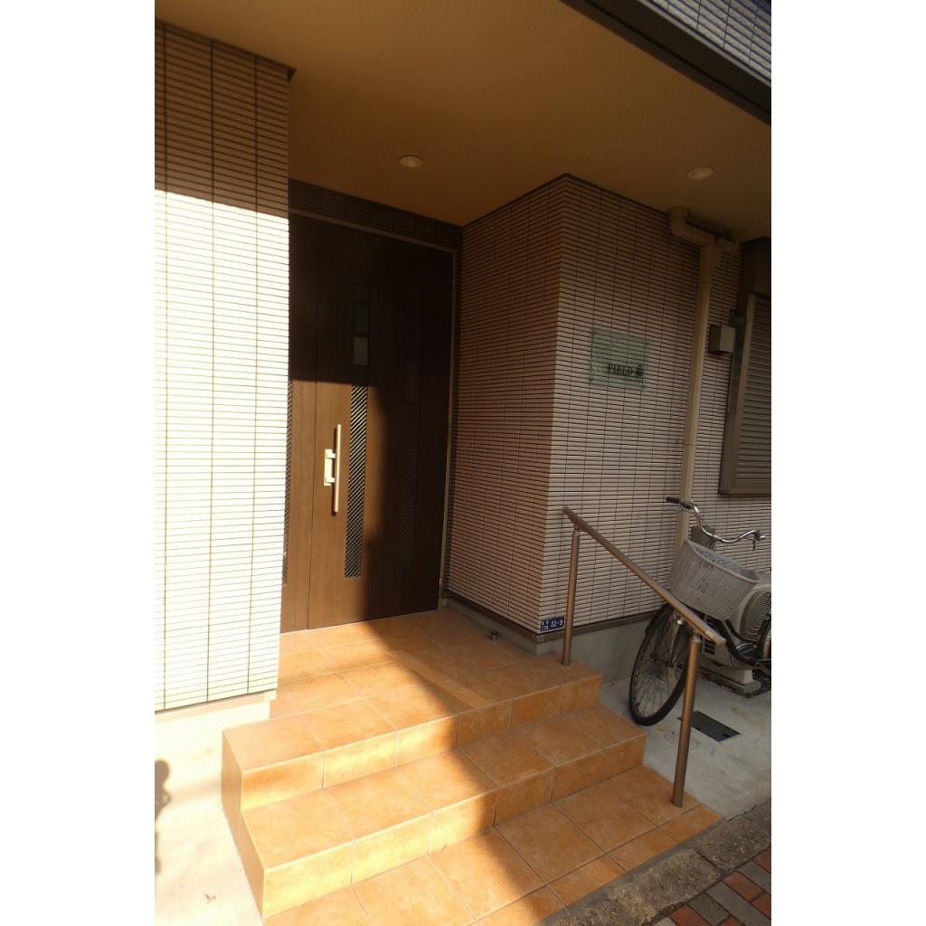 エントランス　建物の内部です