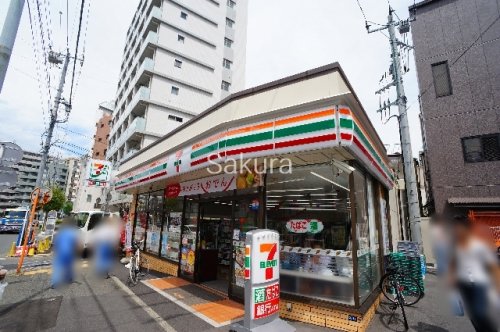 コンビニ　セブン-イレブン横浜中央２丁目店（コンビニ）まで381m