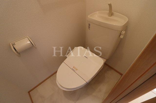 トイレ　同物件別部屋です。