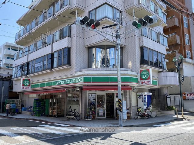 コンビニ　ローソンストア１００（コンビニ）まで229m
