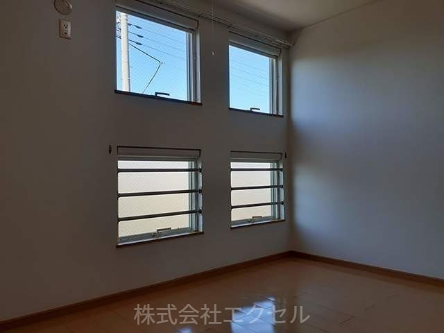 その他部屋・スペース　フローリングの室内です。