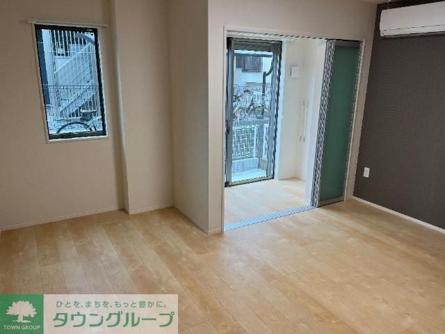 居室・リビング　★お部屋探しはタウンハウジング稲田堤店まで★