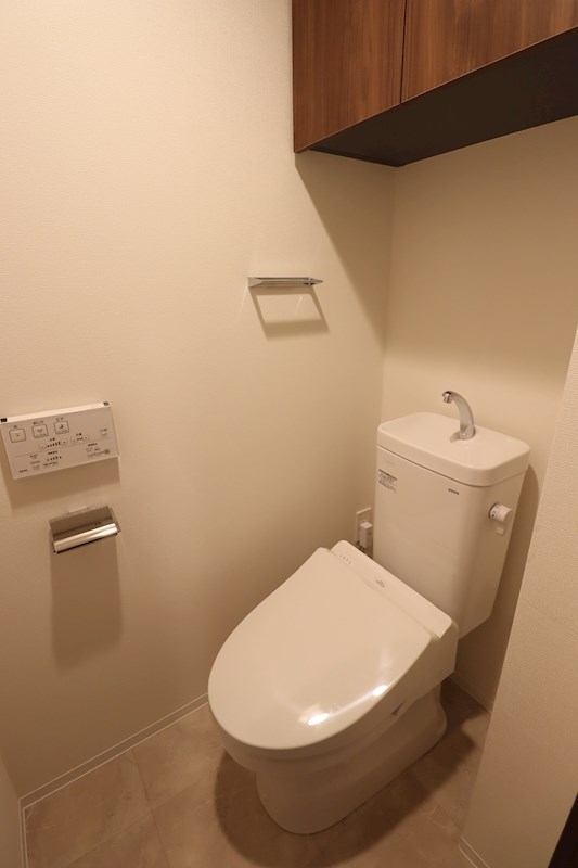 トイレ　落ち着いたトイレです