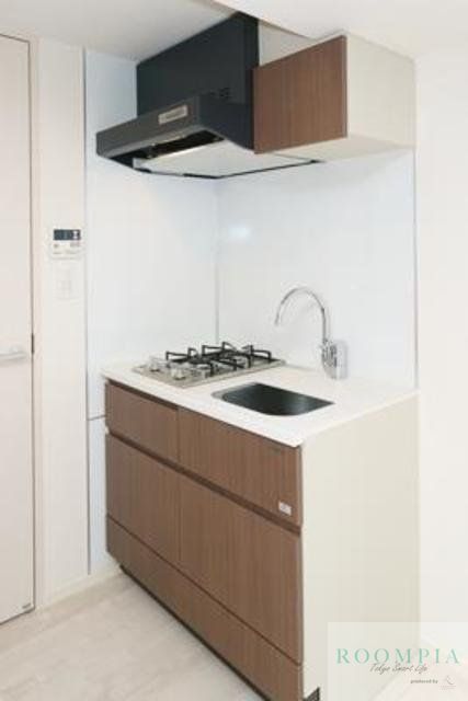 キッチン　同タイプの別部屋の写真です