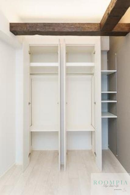収納　同タイプの別部屋の写真です