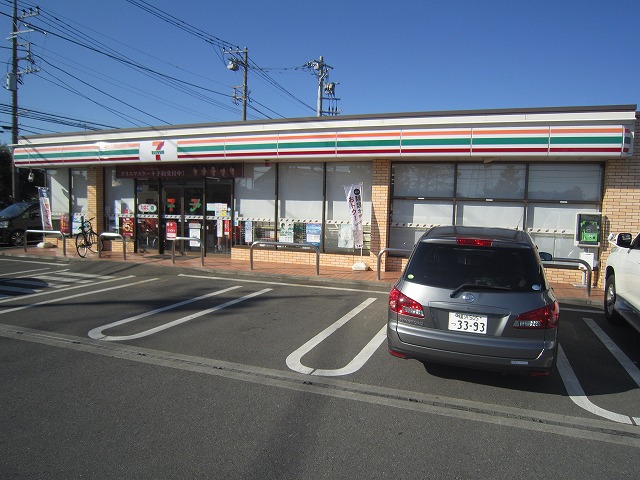コンビニ　セブンイレブン藤沢菖蒲沢南店（コンビニ）まで519m