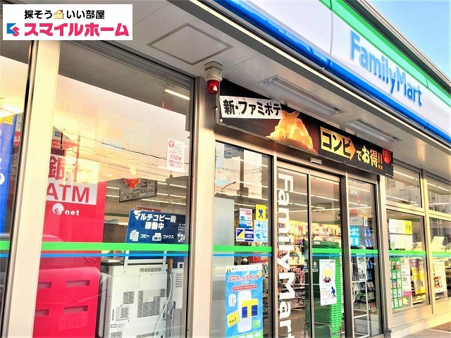 コンビニ　ファミリーマート千種田代本通四丁目店（コンビニ）まで127m