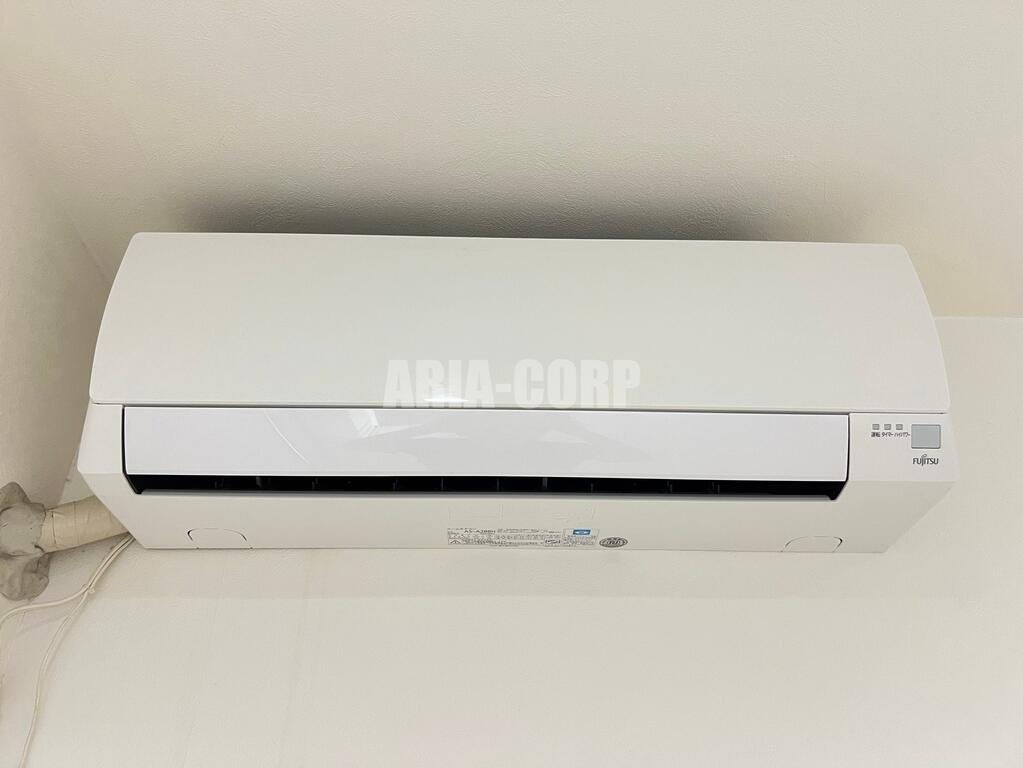 その他設備　節電には欠かせない省エネエアコン搭載しております！