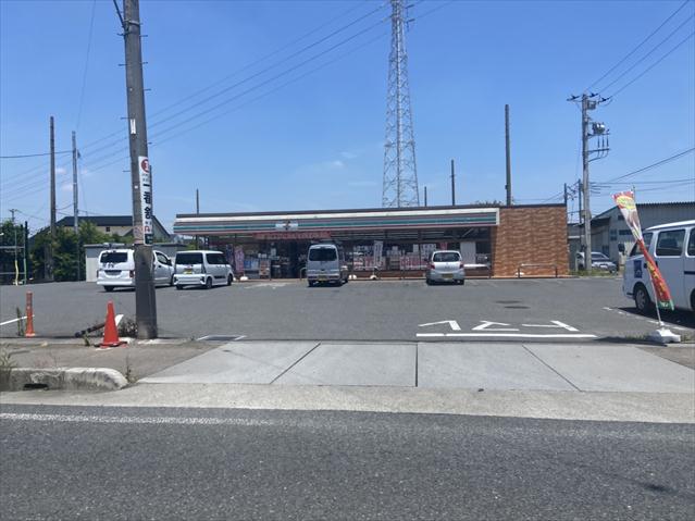 コンビニ　セブン－イレブン草加柳島南店（コンビニ）まで1597m