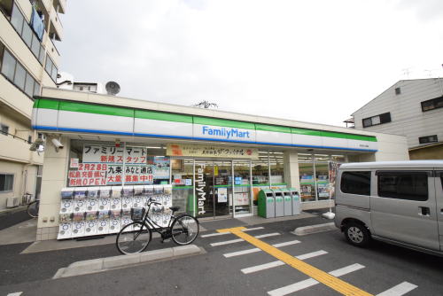 コンビニ　ファミリーマート　本田みなと通店（コンビニ）まで396m