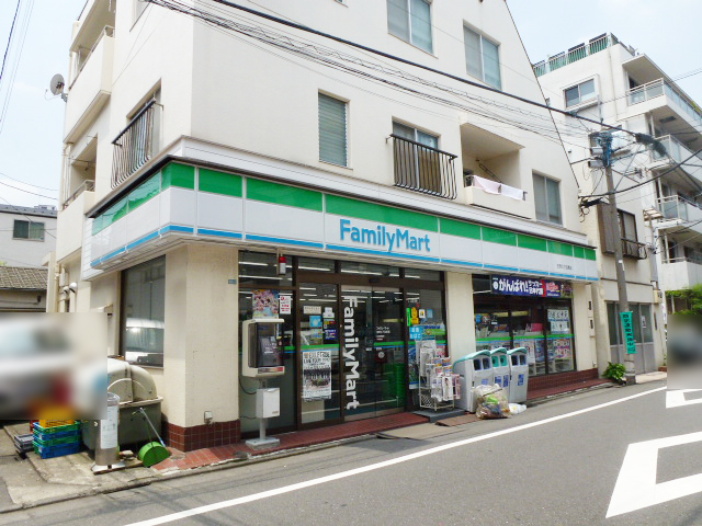 コンビニ　ファミリーマート佐野久下目黒店（コンビニ）まで189m