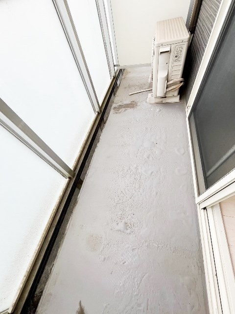 バルコニー　別部屋同仕様タイプ