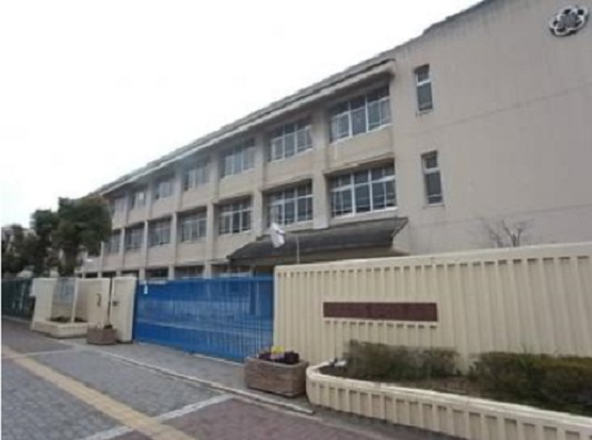 小学校　神戸市立蓮池小学校（小学校）まで566m