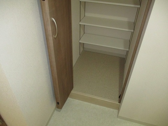 玄関　他号室のお写真です