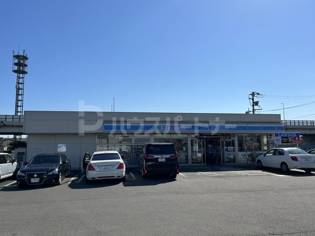 コンビニ　ローソンさいたま宝来店（コンビニ）まで290m