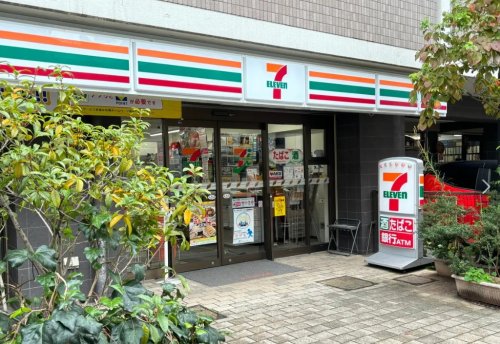 コンビニ　セブンイレブン 目黒駒場1丁目店（コンビニ）まで87m