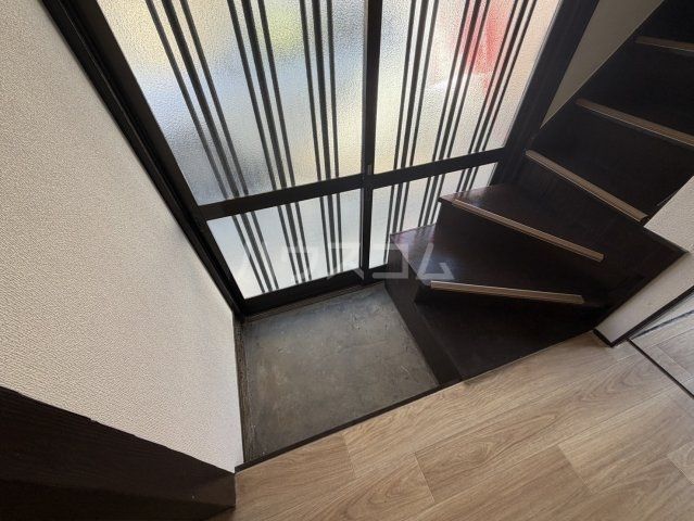 根本戸建ての内装写真