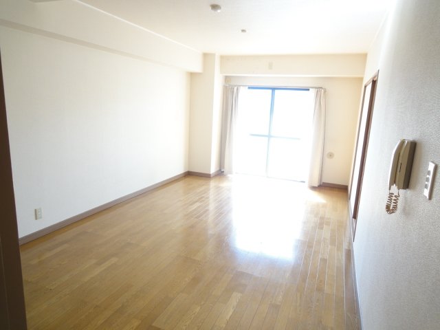 第2山幸マンションの居間写真