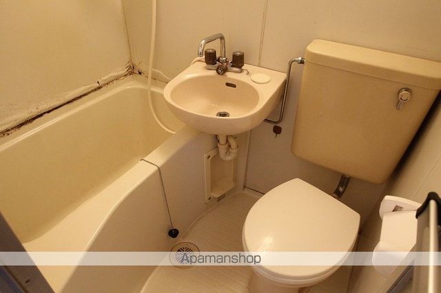 センチュリー新大阪のトイレ写真