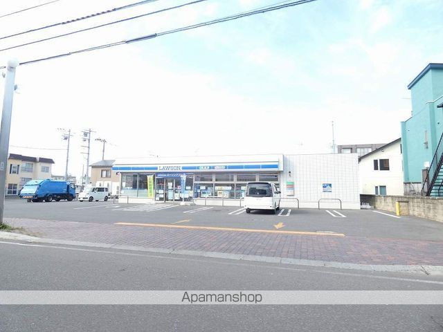 コンビニ　ローソン（コンビニ）まで442m