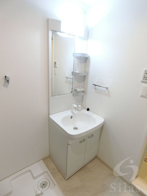 洗面設備　同仕様写真