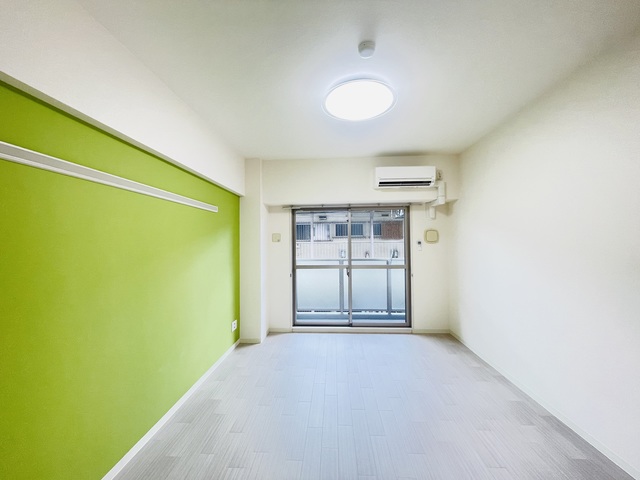 居室・リビング　写真は別部屋参考写真★