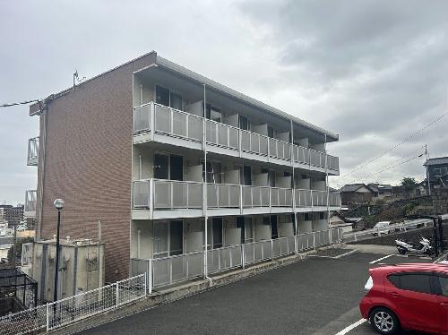 レオパレスRurinaの外観写真