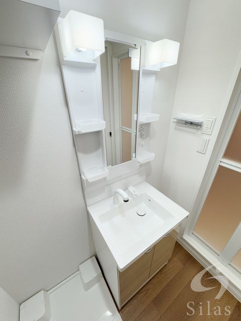 ONLYONE伊丹千僧の内装写真