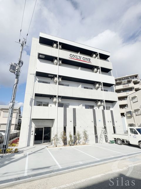 ONLYONE伊丹千僧の外観写真