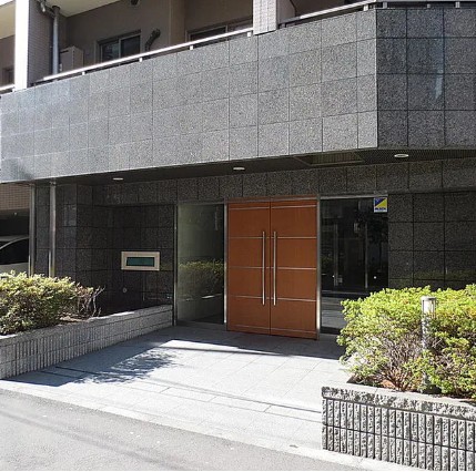 ＪＲ山手線 池袋駅 徒歩5分 15階建 築20年の外観写真
