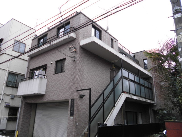 メイプル南烏山の外観写真