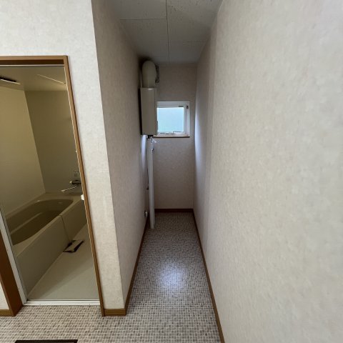 東町グレイスタウンEの内装写真