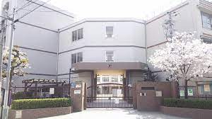小学校　大開小学校（小学校）まで424m