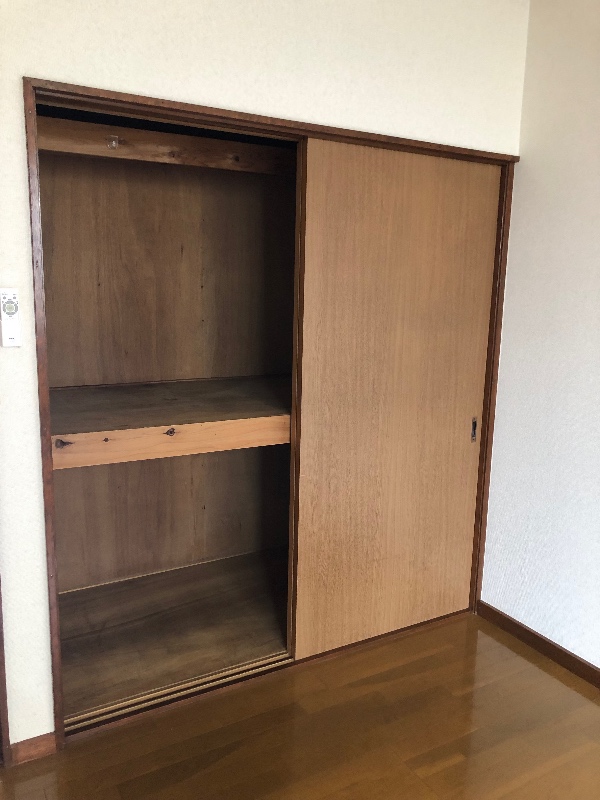 峰ハイツの内装写真