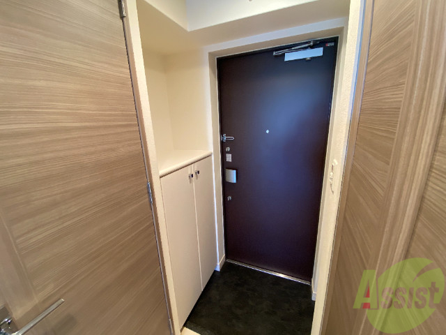 ララプレイス新大阪シエスタの玄関写真