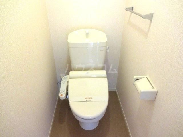 アネシス IIIのトイレ写真