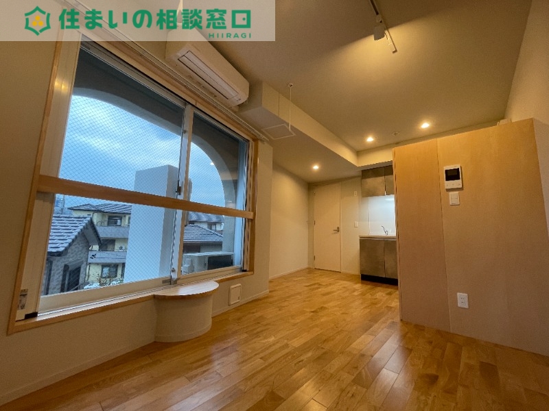 居室・リビング　同型