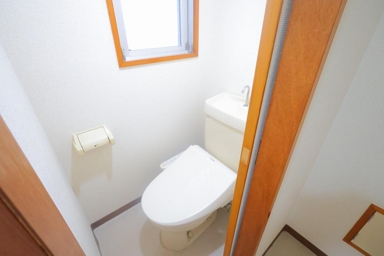 ロンド・ベル新川のトイレ写真