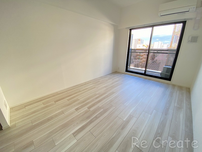 S-RESIDENCE難波大国町dominaの居間写真