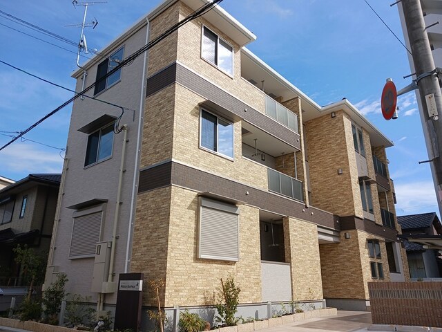 ＪＲ阪和線 堺市駅 徒歩3分 3階建 築1年の外観写真