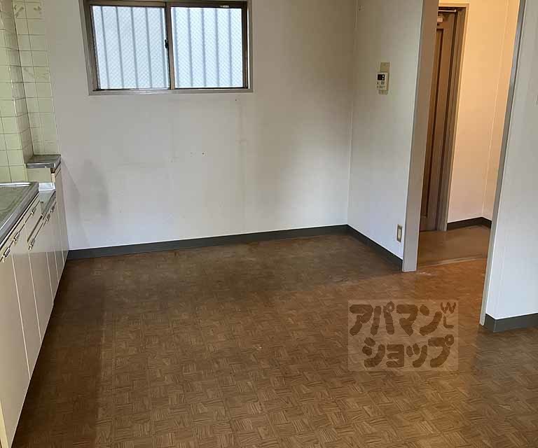 シャトー小西の居間写真