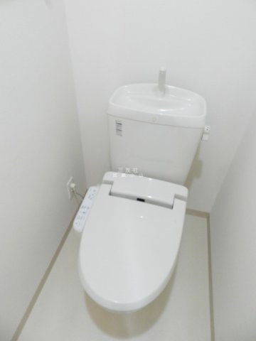 トイレ　※別部屋参考お写真