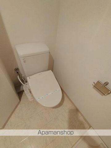 地下鉄堺筋線 天神橋筋六丁目駅 徒歩7分 10階建 築21年のトイレ写真