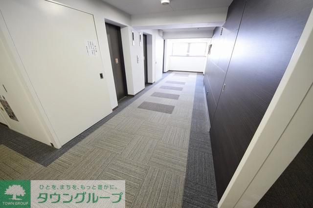 その他共有部分　★住居フロアのエレベーターホール★
