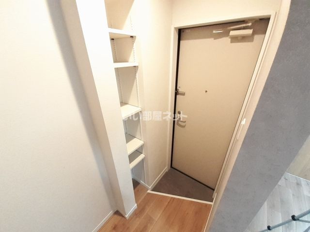 アプローズ奈良町の玄関写真