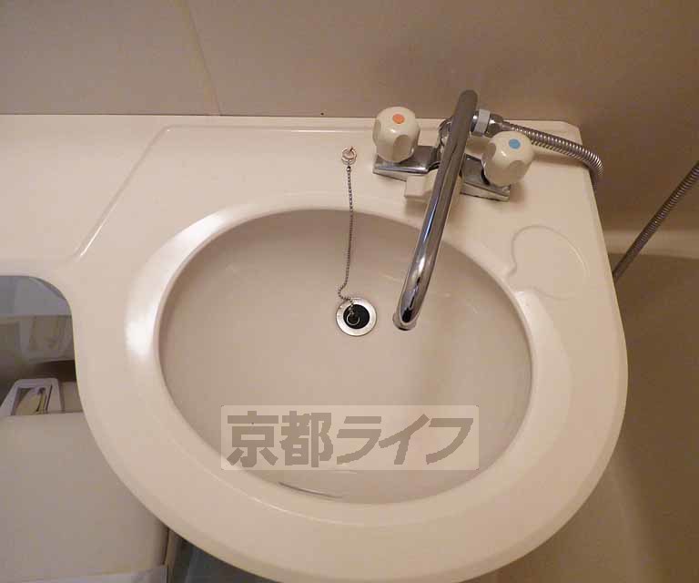 洗面設備　洗面所です。