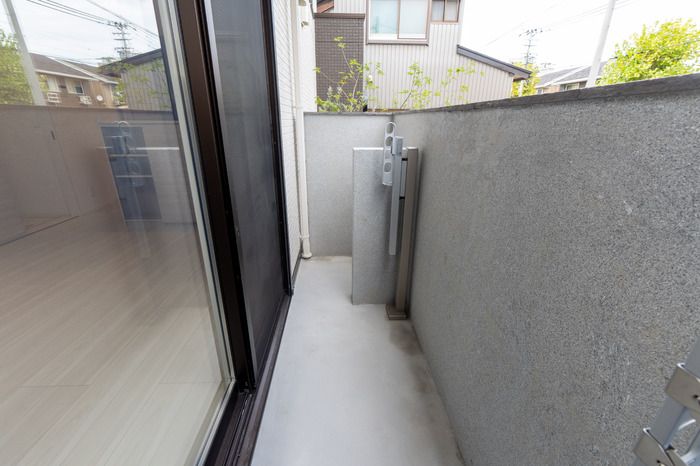 富山地鉄富山市内線 堀川小泉駅 徒歩8分 3階建 築2年の内装写真