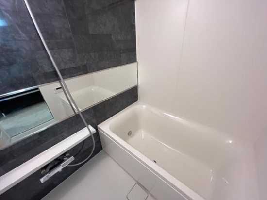 バス・シャワールーム　追炊き・浴室暖房換気乾燥機付き