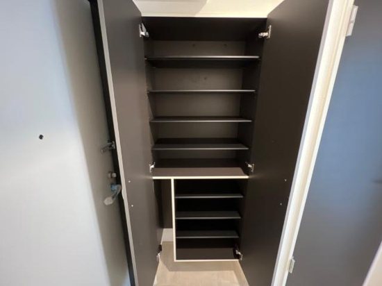 玄関　大容量のシューズBOX