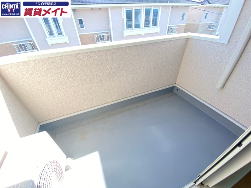 バルコニー　同型反転タイプ画像